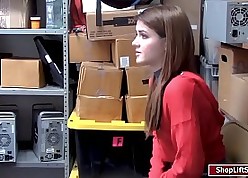 Teen safe-breaker gets their way pussy fucked overwrought LP office-holder